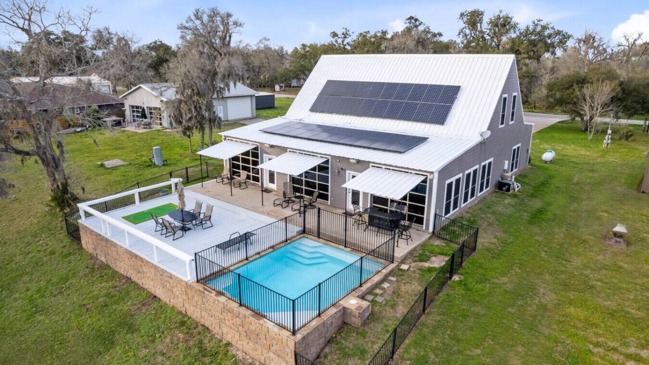Photo of Outdoor in Brazoria