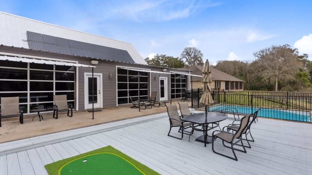Photo of Outdoor in Brazoria