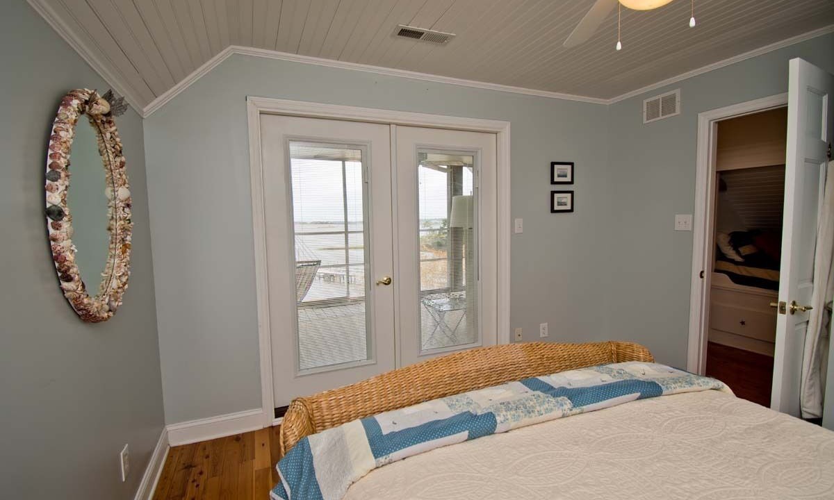 Photo of Bedroom in Swansboro