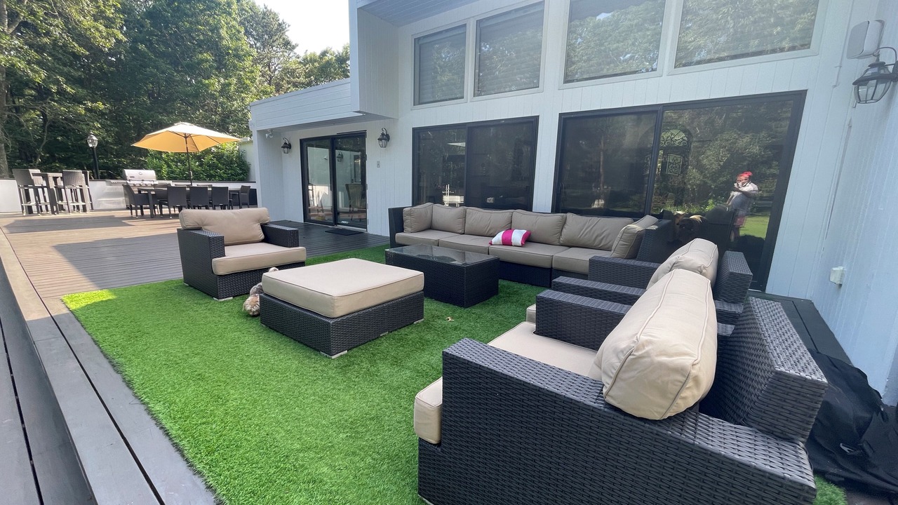 Photo of Patio Balcony in East Quogue