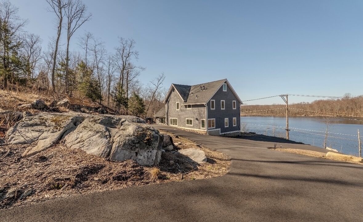 Photo of Outdoor in Lake Carmel