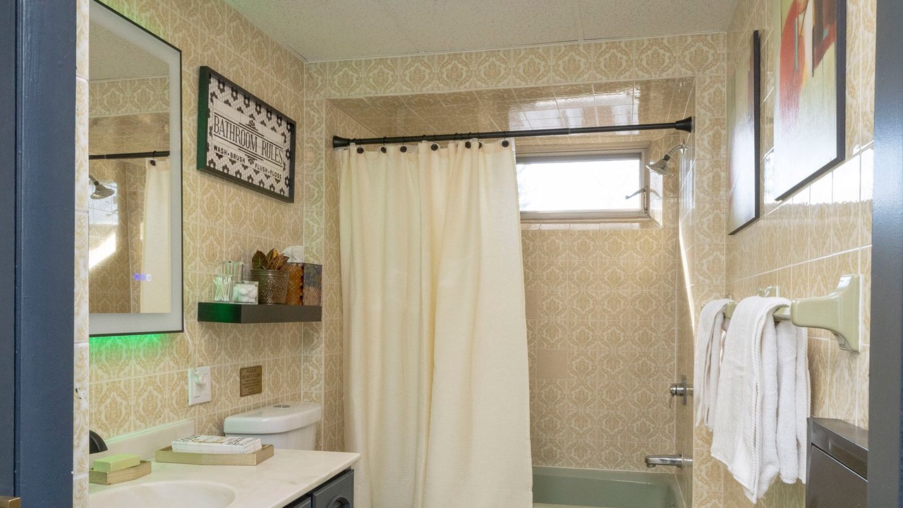 Photo of Bathroom in Utica