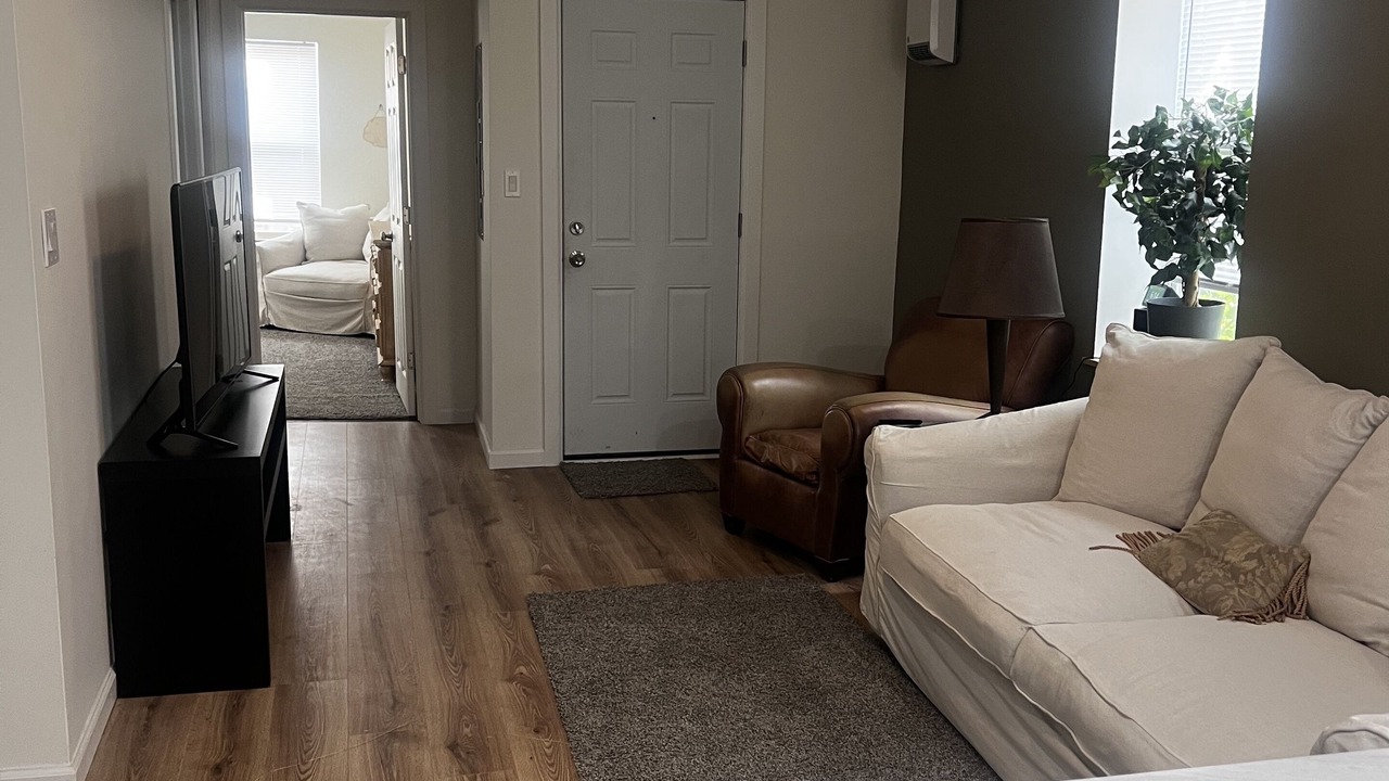 Photo of Livingroom in Albany