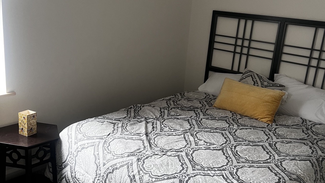 Photo of Bedroom in Albany