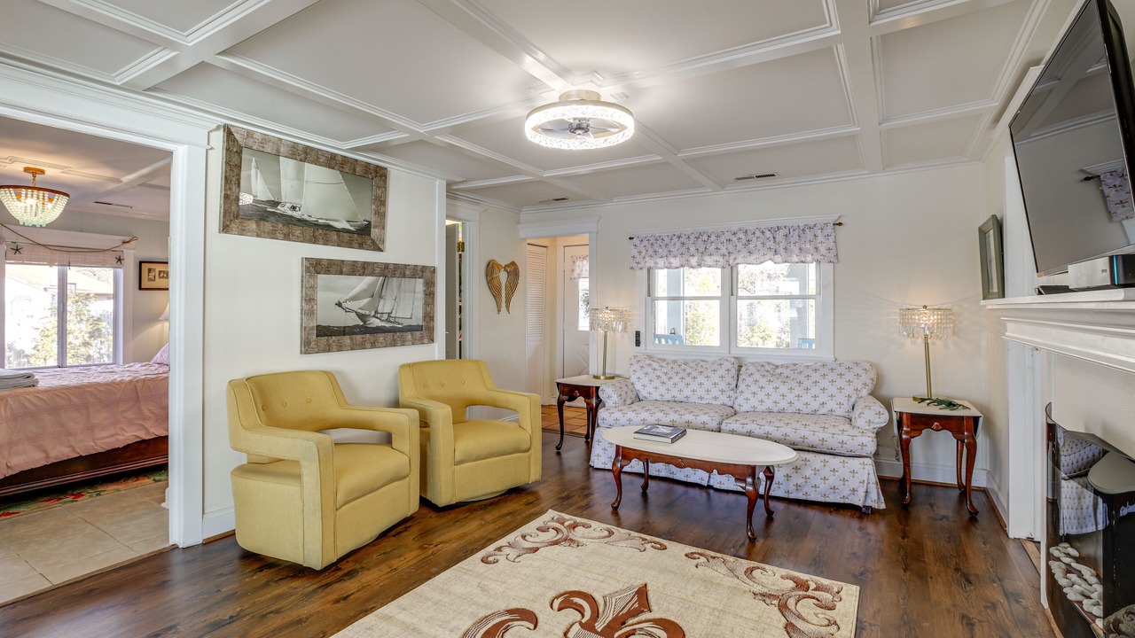 Photo of Bedroom in Rock Point