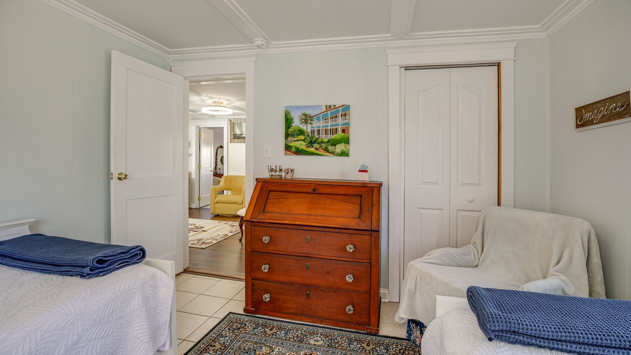 Photo of Bedroom in Rock Point