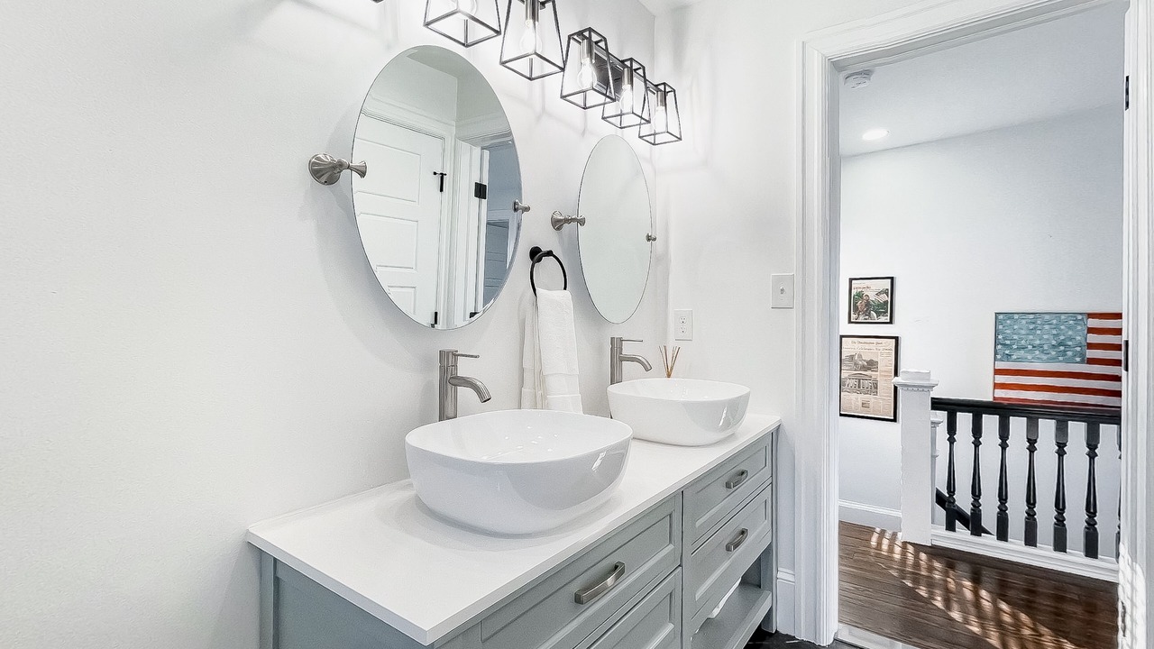 Photo of Bathroom in West Fairfax