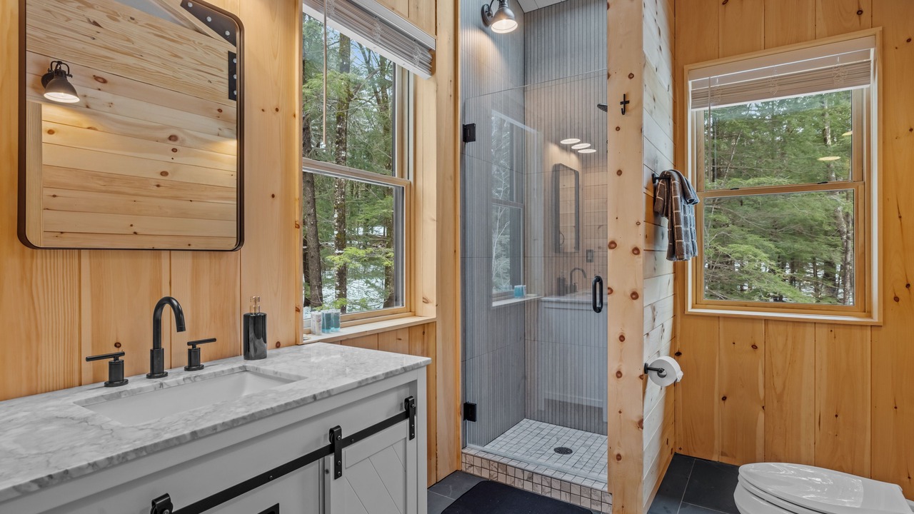 Photo of Bathroom in Conway