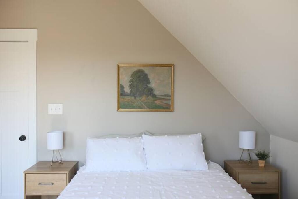 Photo of Bedroom in Lovettsville