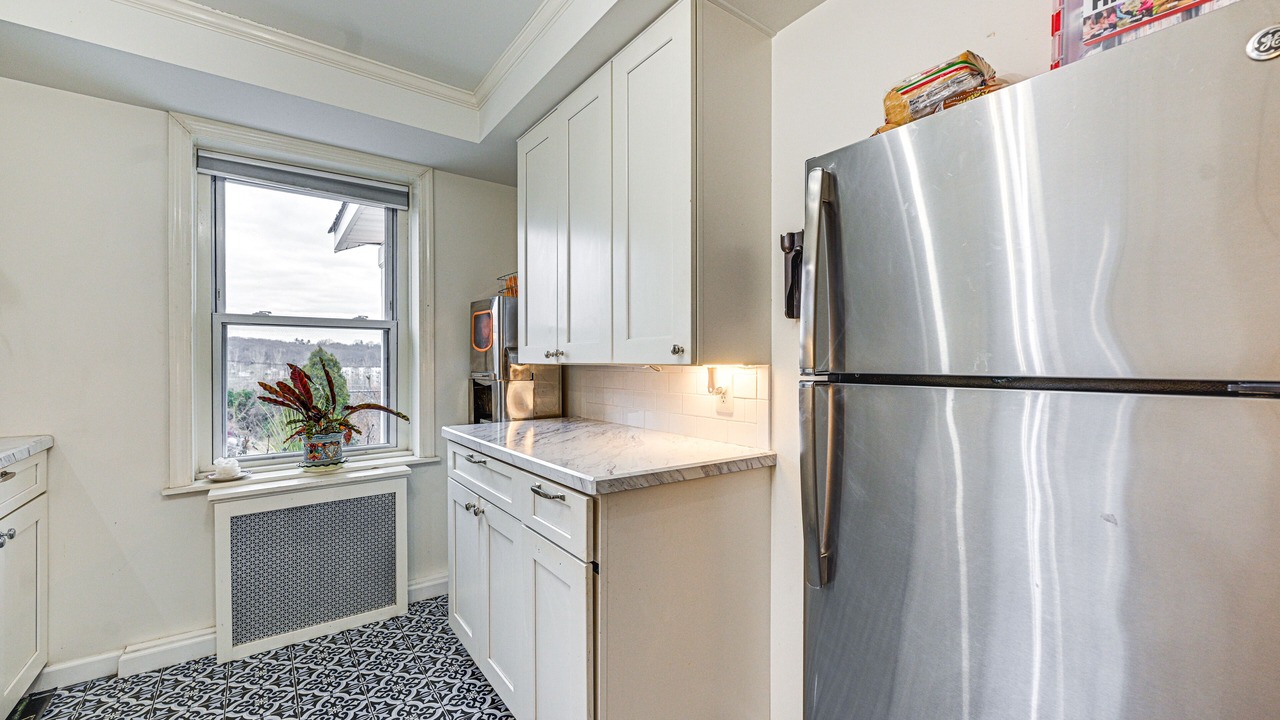 Photo of Kitchen in Glen Cove