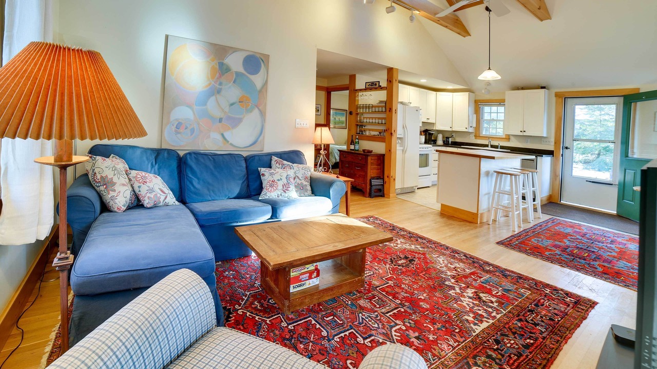 Photo of Livingroom in Bradford