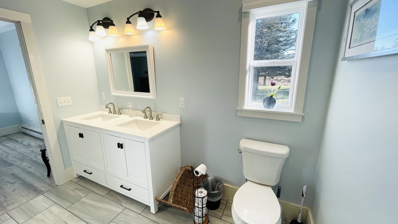 Photo of Bathroom in South Thomaston