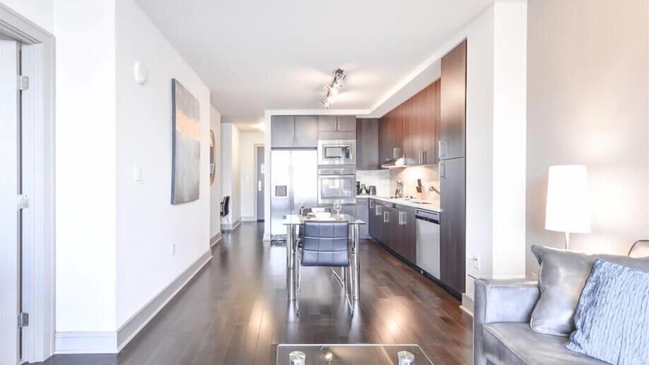 Photo of Bedroom in Seaport District