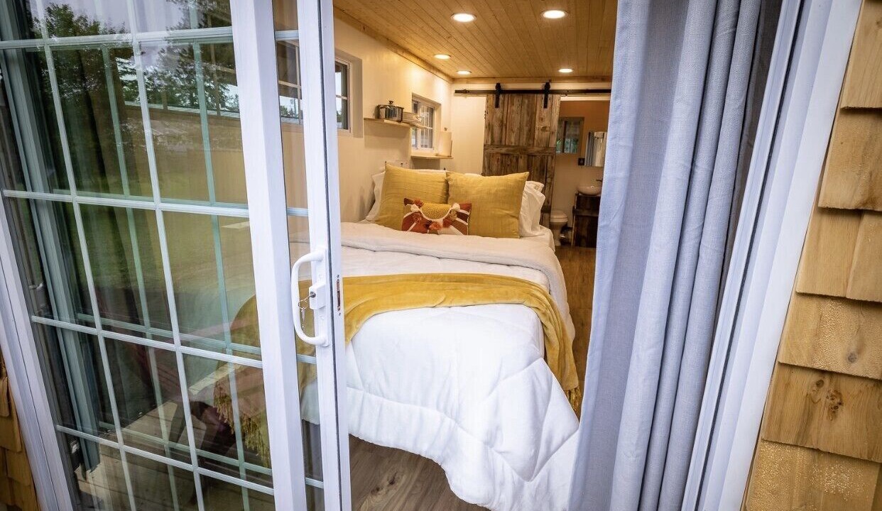 Photo of Bedroom in Schuylerville