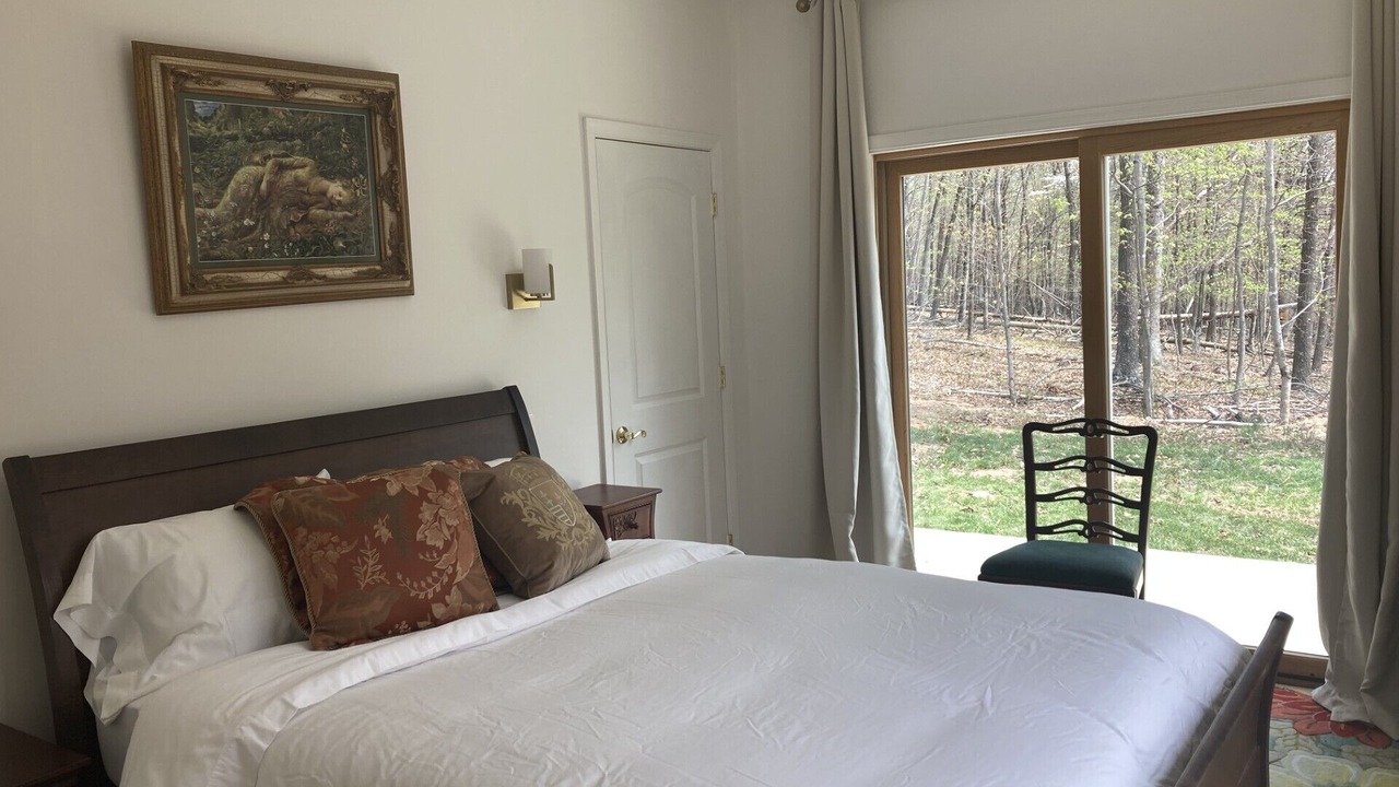 Photo of Bedroom in Delray