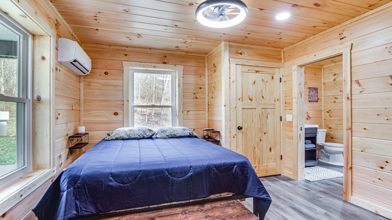 Photo of Bedroom in Wolf Run