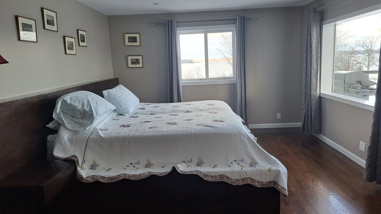 Photo of Bedroom in Moriah Center