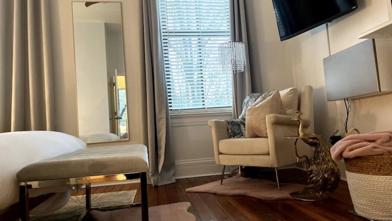 Photo of Bedroom in Mount Auburn
