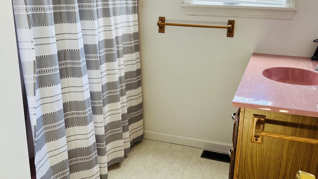 Photo of Bathroom in Newport