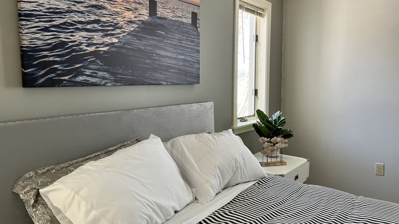 Photo of Bedroom in Newport