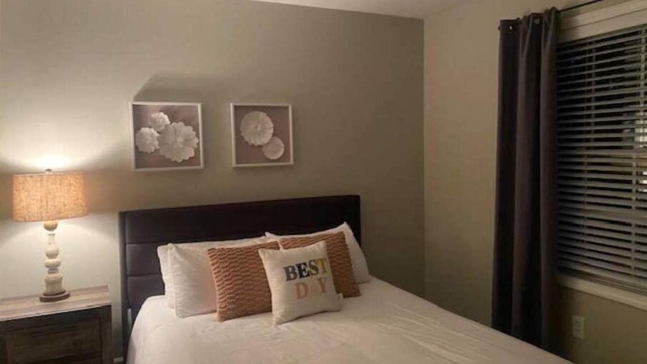 Photo of Bedroom in Saratoga Springs