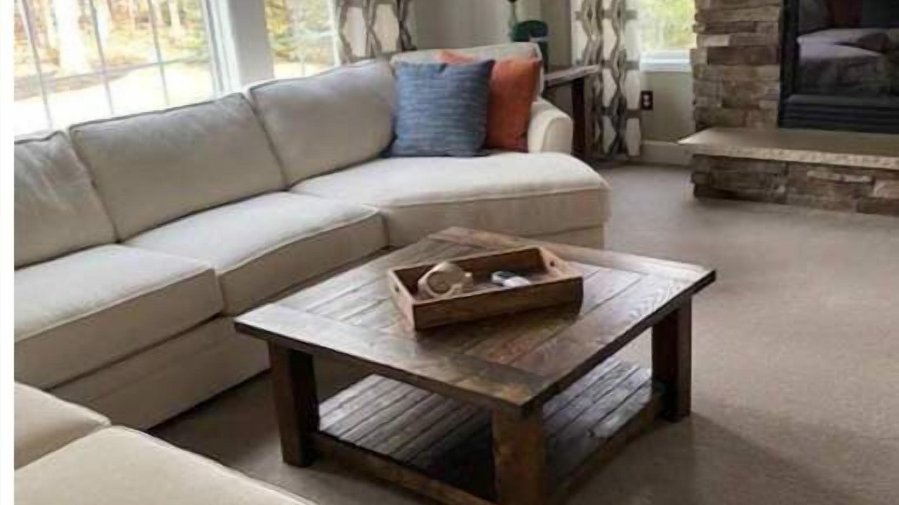 Photo of Livingroom in Saratoga Springs