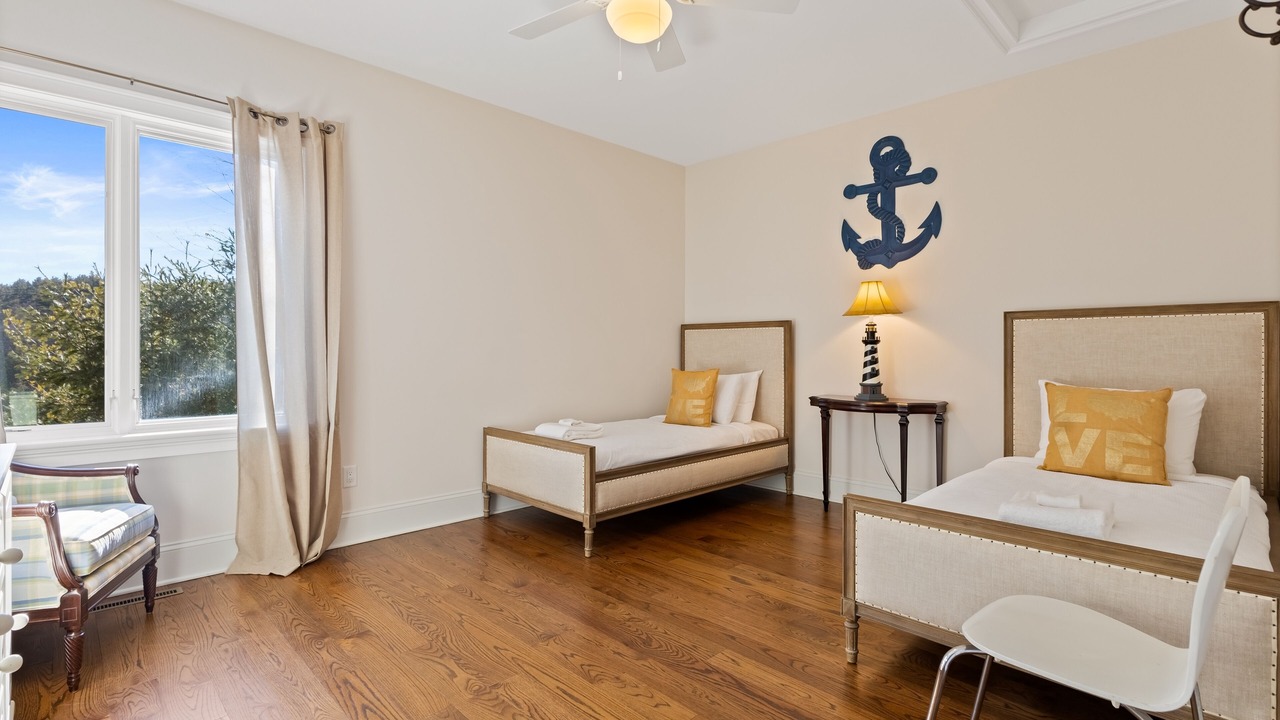 Photo of Bedroom in Bolton Landing