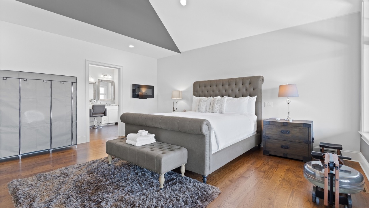 Photo of Bedroom in Bolton Landing