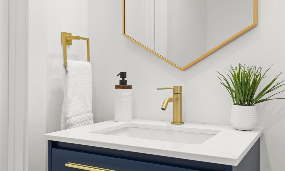 Photo of Bathroom in Hillsdale