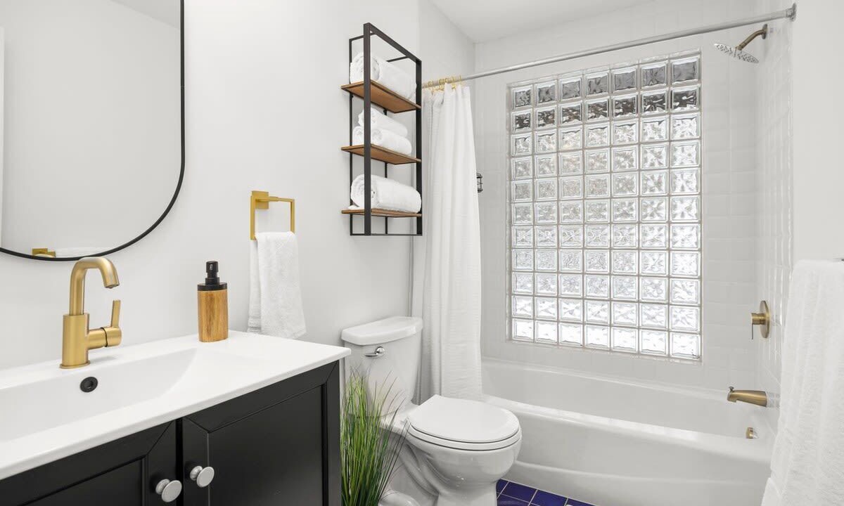Photo of Bathroom in Hillsdale