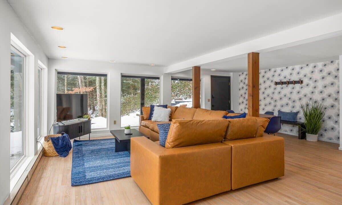 Photo of Bedroom in Hillsdale