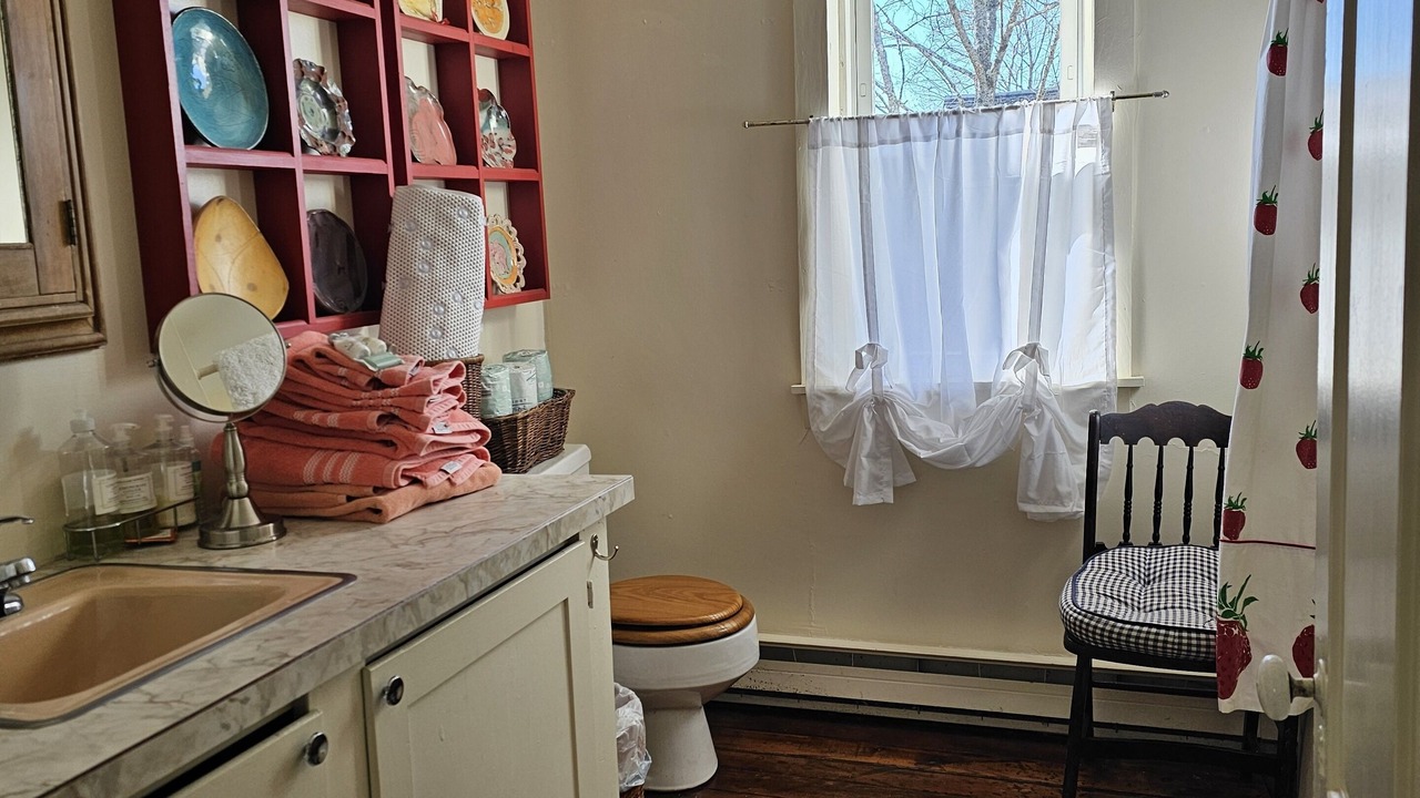 Photo of Bathroom in Waldoboro