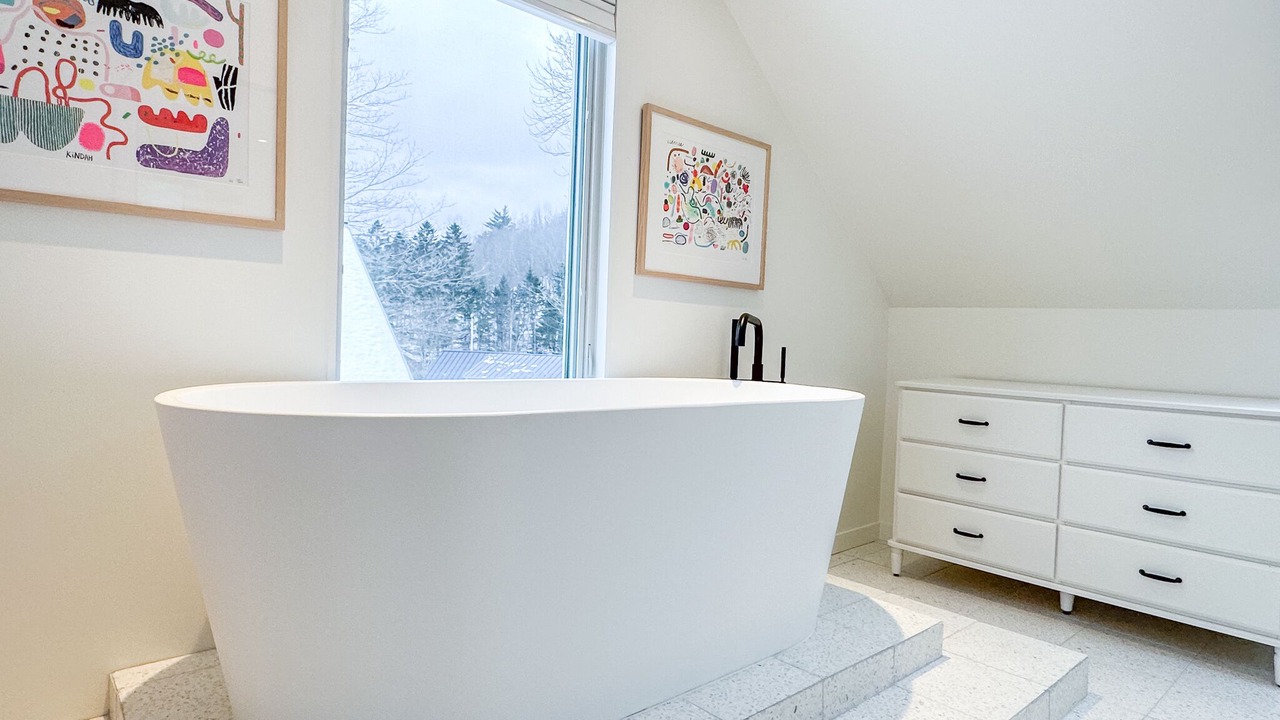 Photo of Bathroom in Warren