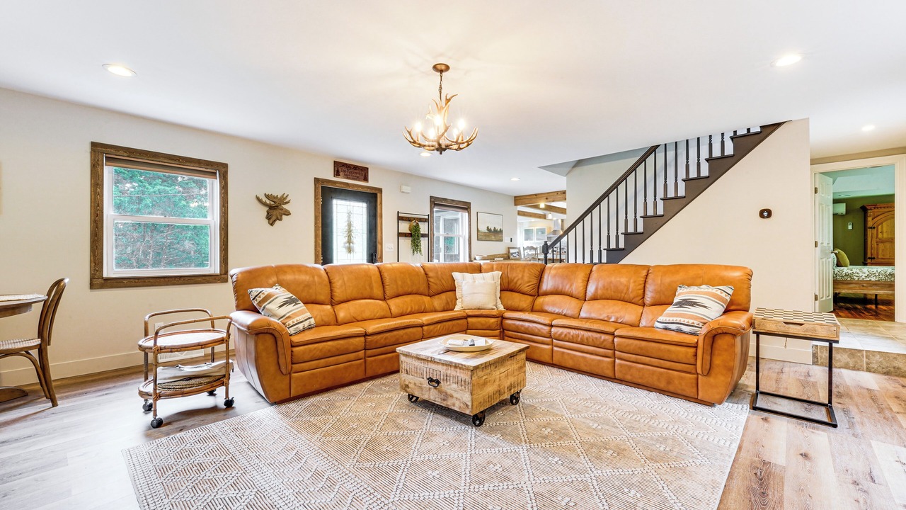 Photo of Livingroom in Lake George