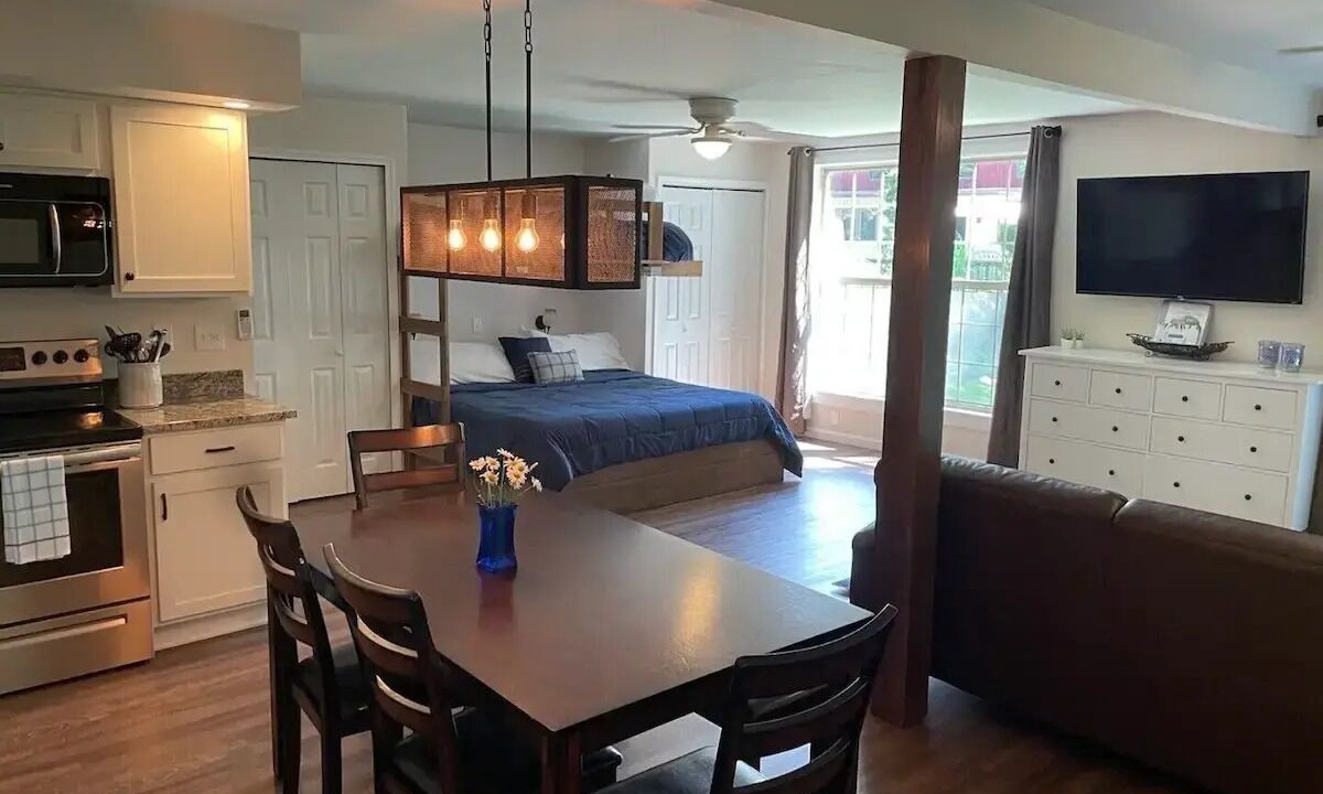 Photo of Bedroom in Clymer