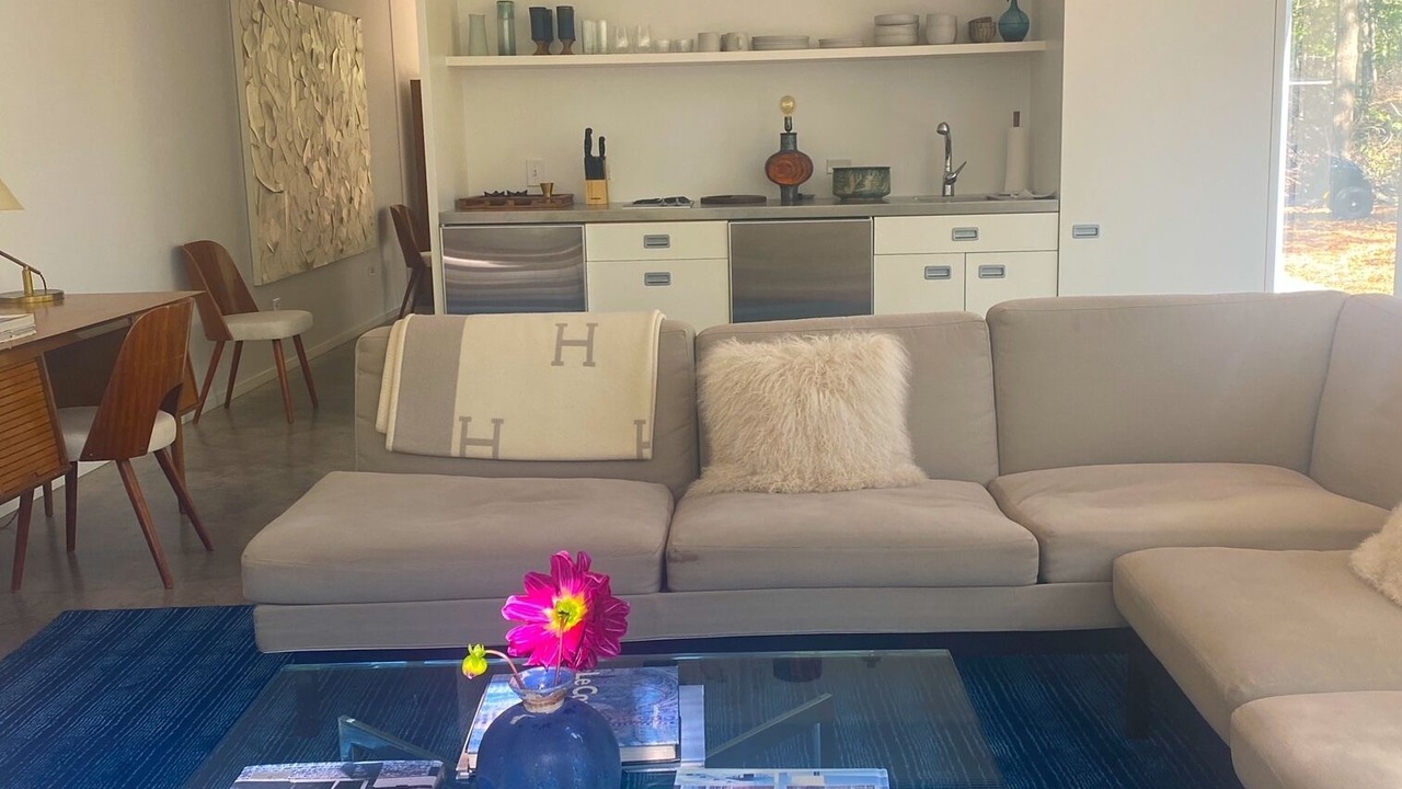 Photo of Livingroom in Water Mill
