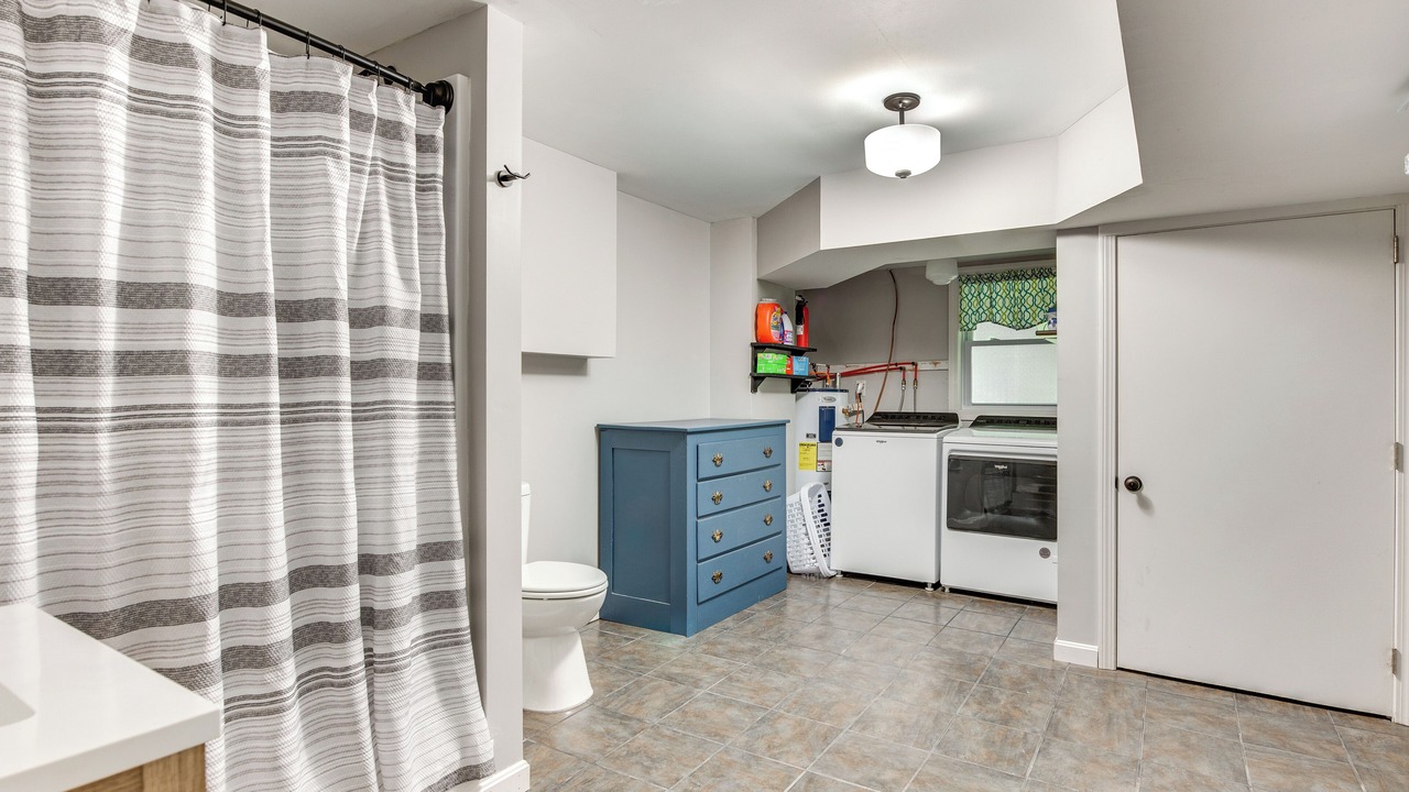 Photo of Bathroom in Locke Lake Colony
