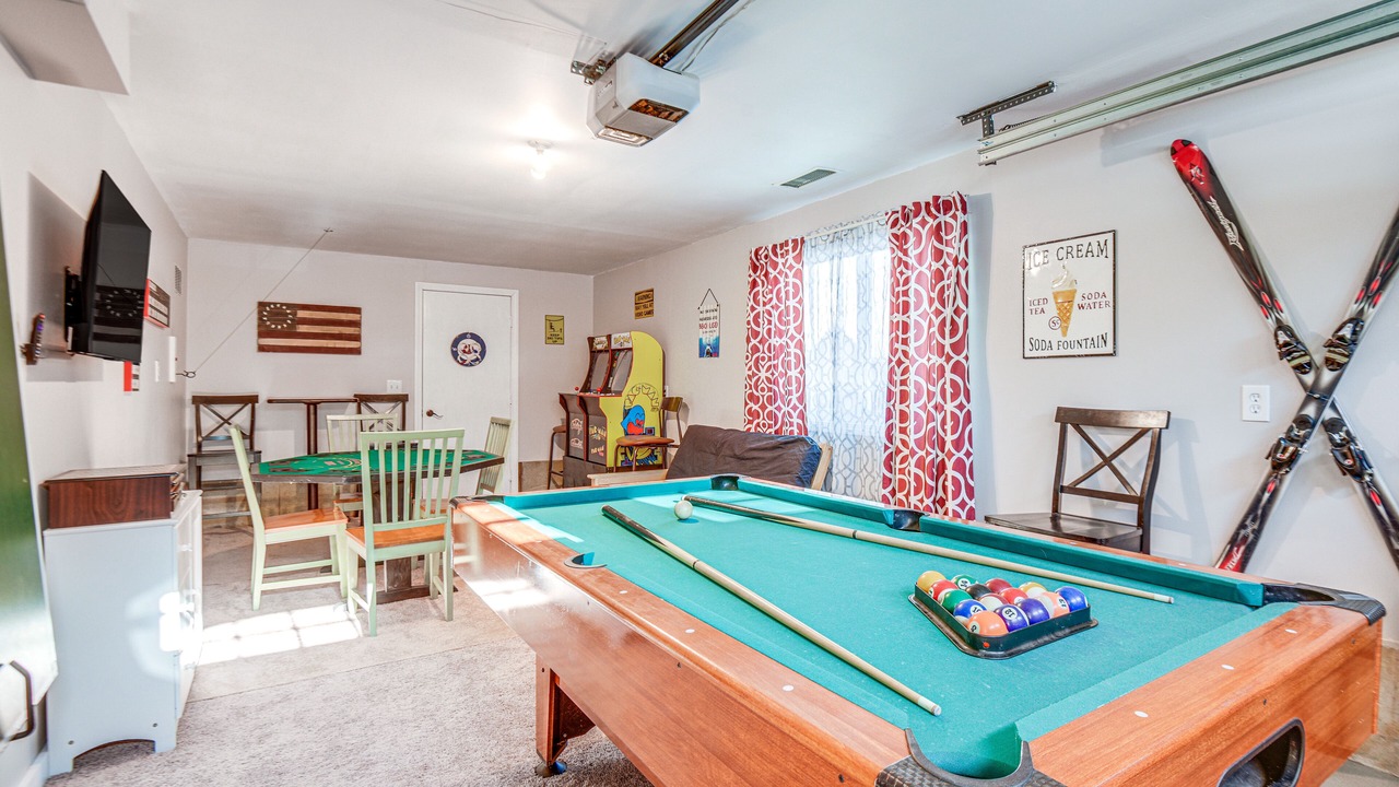 Photo of Bedroom in Locke Lake Colony