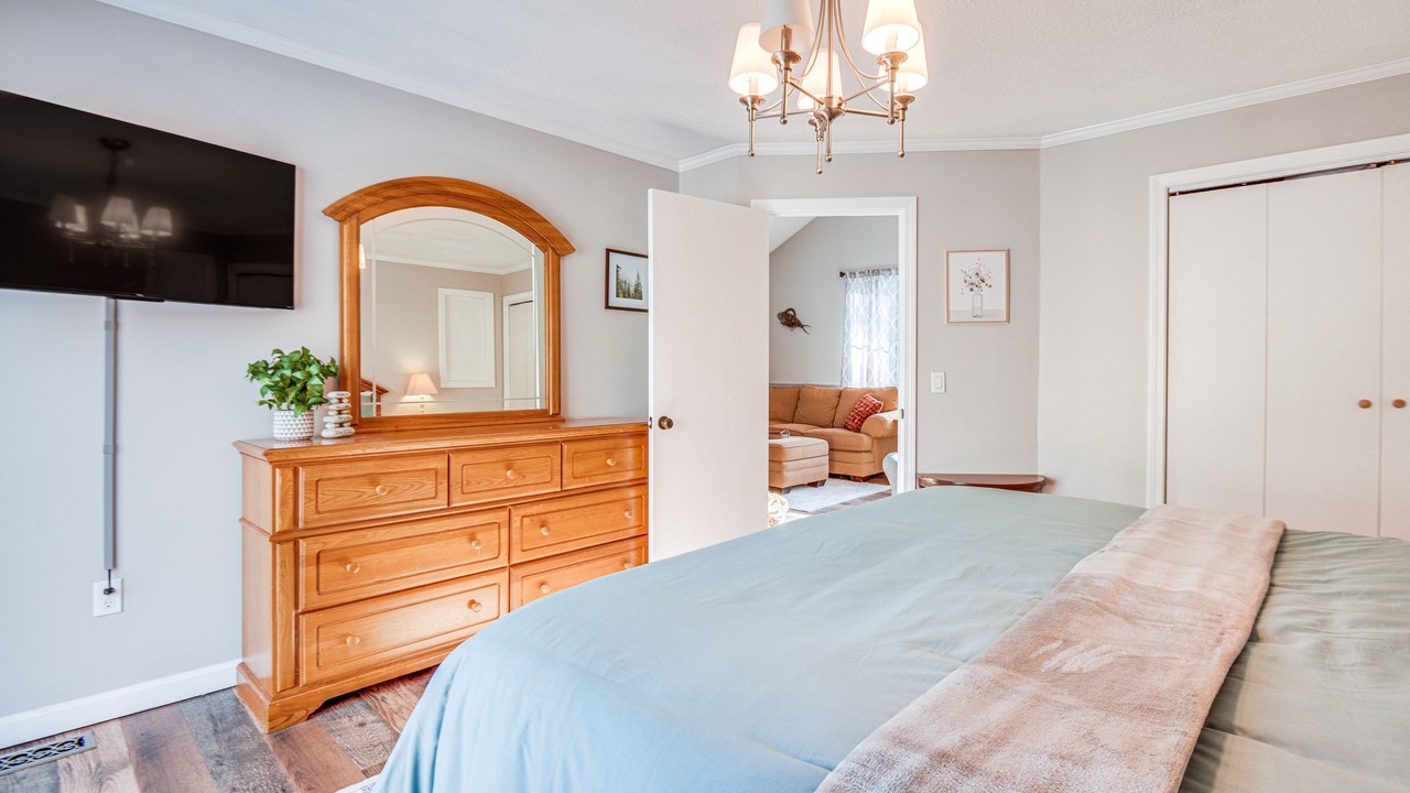 Photo of Bedroom in Locke Lake Colony