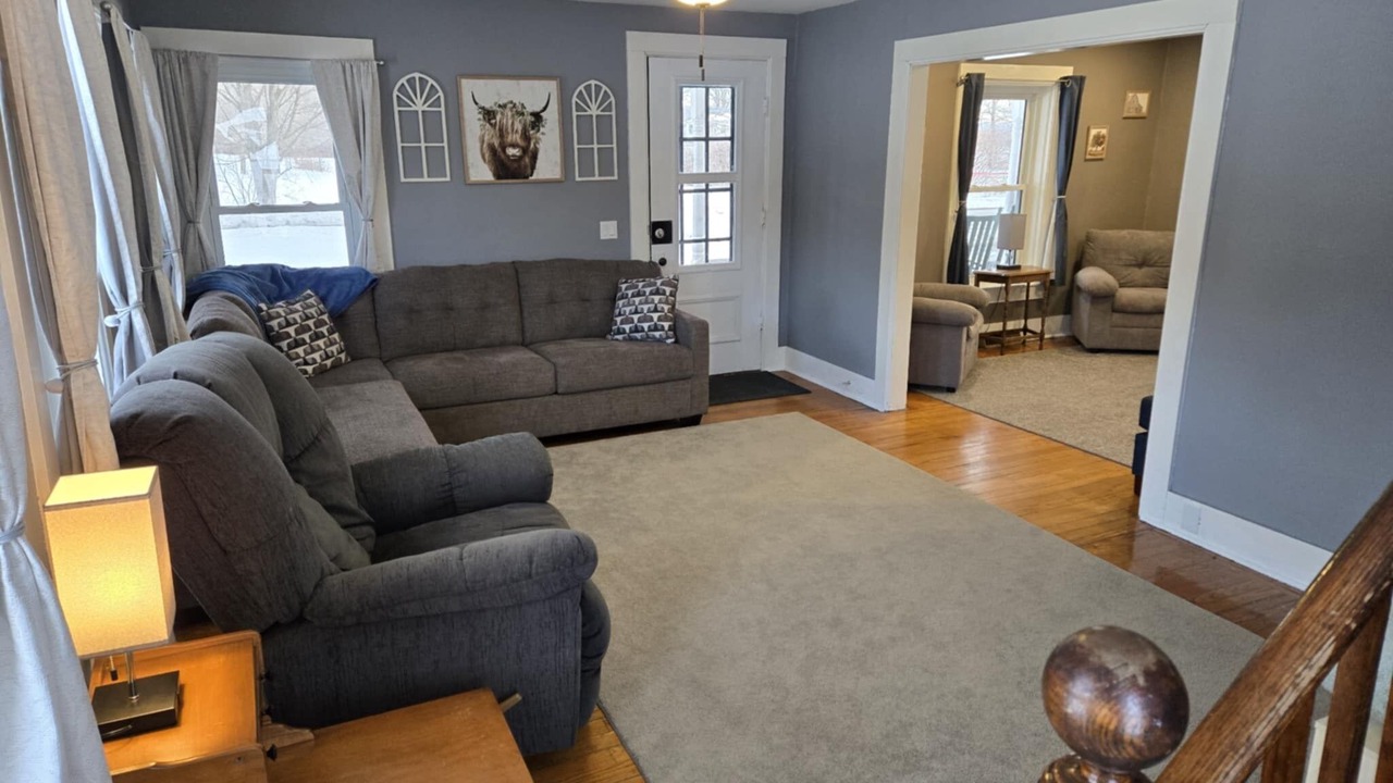 Photo of Livingroom in Charlestown