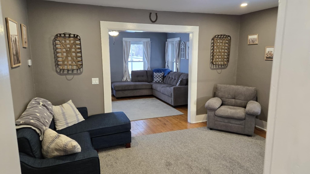 Photo of Livingroom in Charlestown