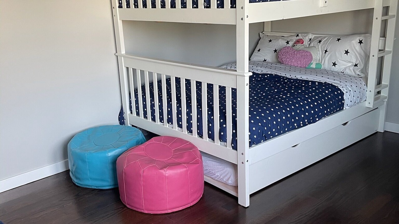 Photo of Bedroom in Lido Beach