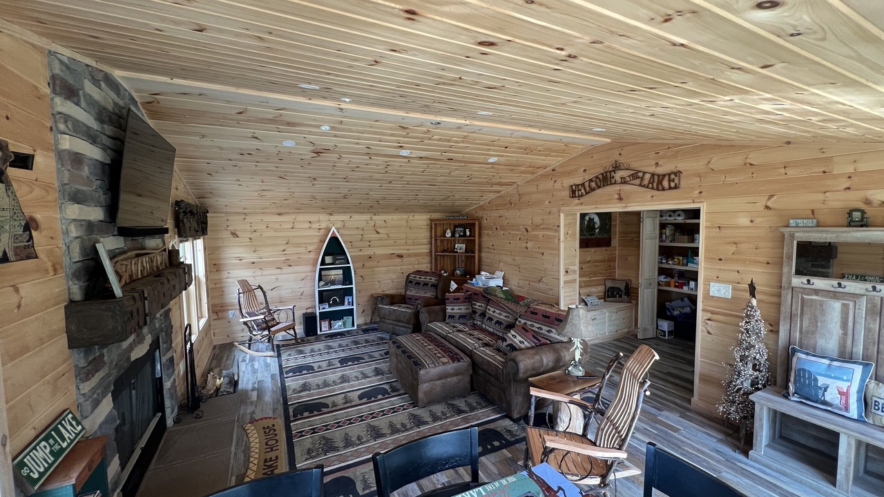 Photo of Bedroom in Broadalbin