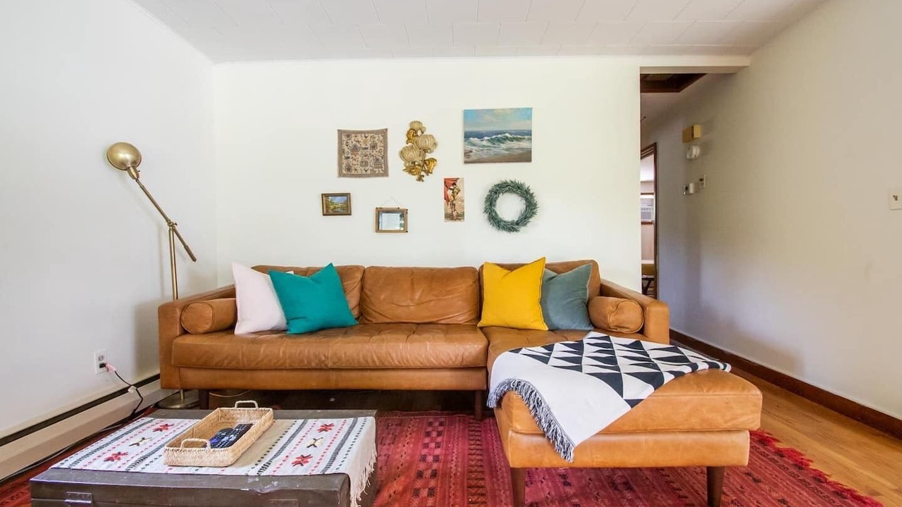 Photo of Livingroom in Saugerties South