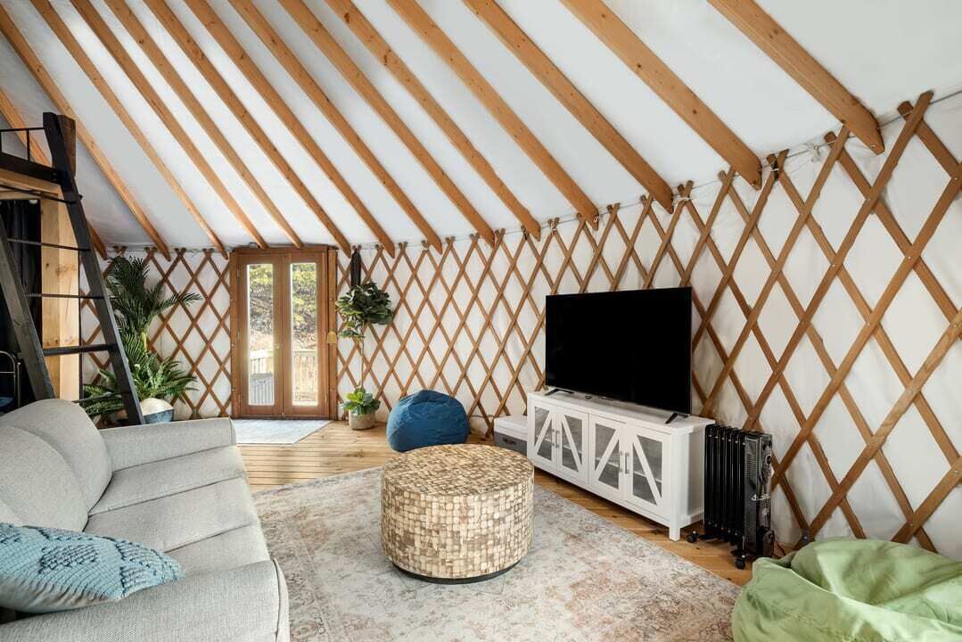 Photo of Livingroom in Wardensville