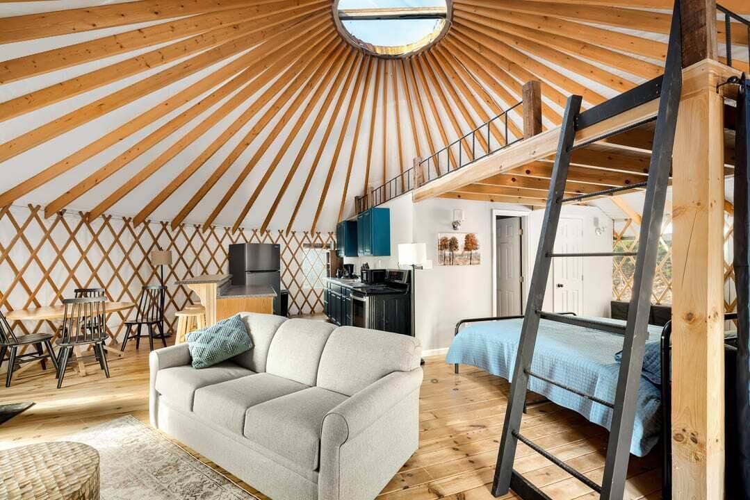 Photo of Livingroom in Wardensville