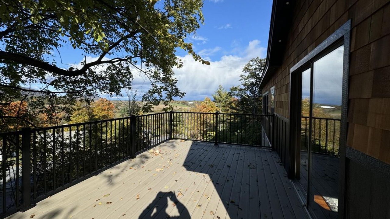 Photo of Patio Balcony in North Lake George
