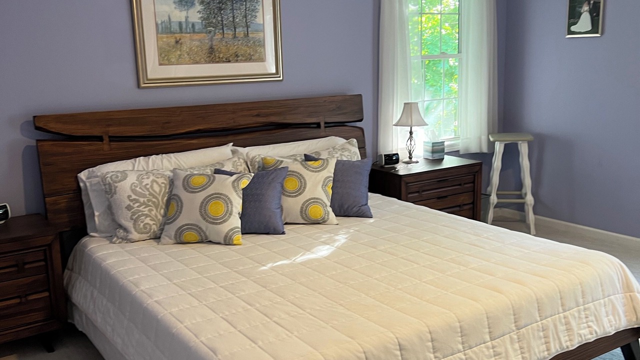 Photo of Bedroom in Saratoga Springs