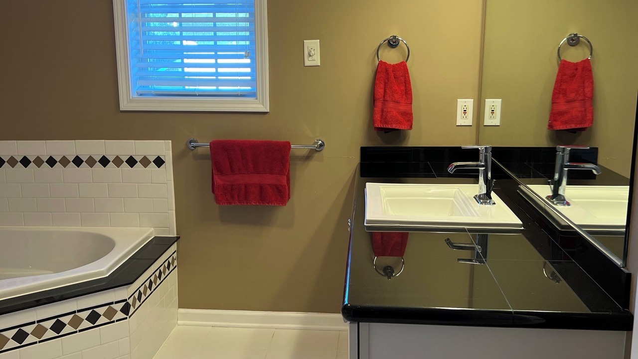 Photo of Bathroom in Saratoga Springs