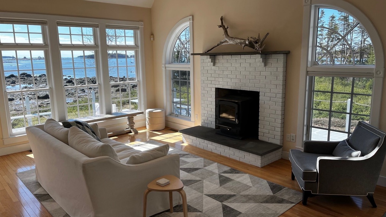 Photo of Livingroom in Addison